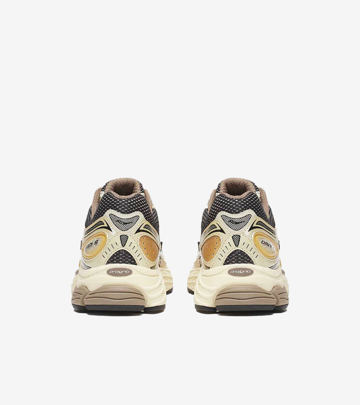 Saucony ProGrid Omni 9 Gold — photo 3