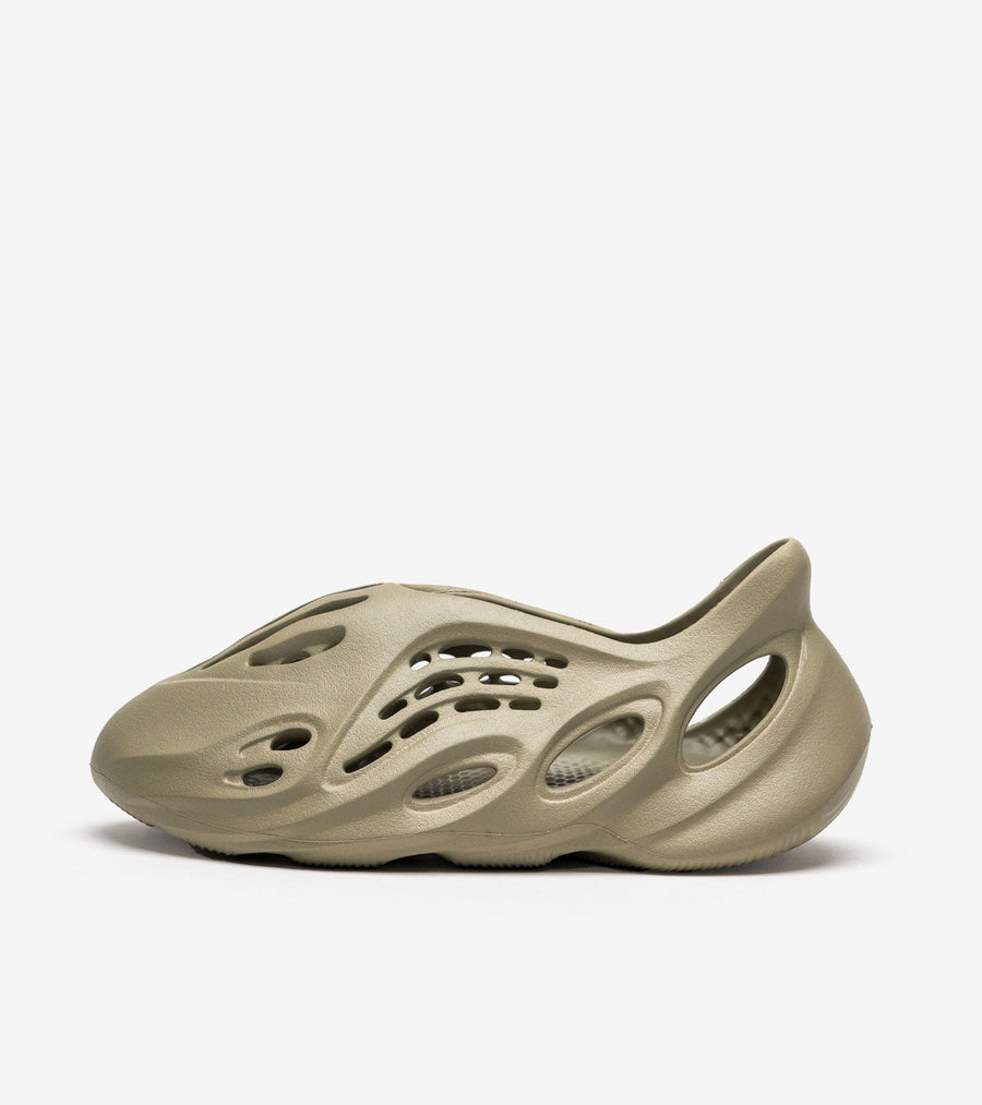 adidas Yeezy Foam RNR Stone Salt