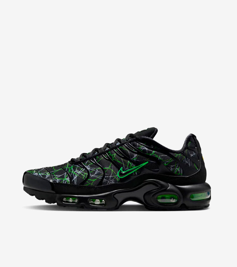 Nike Air Max Plus Shattered Glass