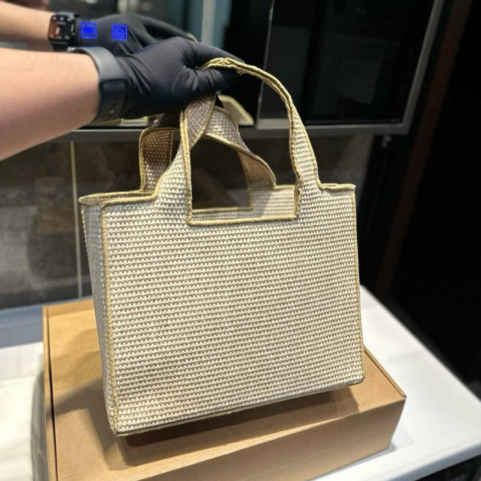 LOEWE - Font Tote Petit en raphia