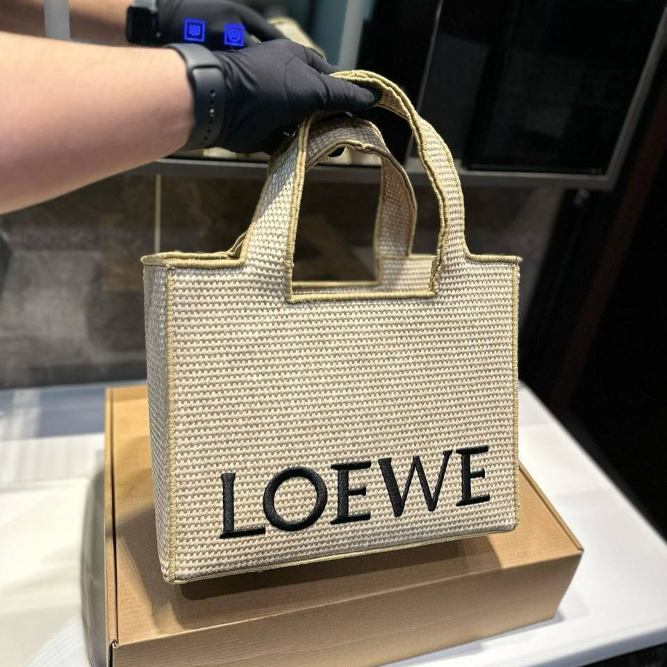 LOEWE - Font Tote Petit en raphia